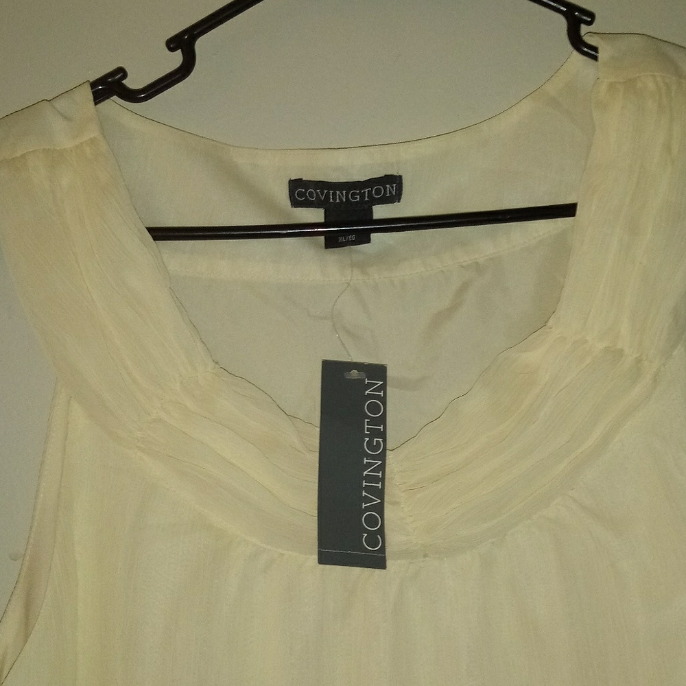 Womens top size xl - Picture 2 of 3